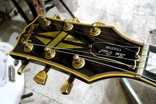 Gibson 1970-1972年製 Les Paul Custom Vintage - パンケーキ